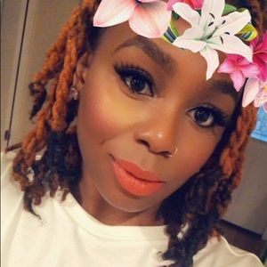 Meet your Posher, Ivory